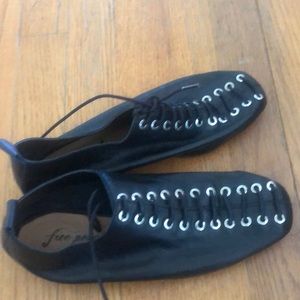 Free People flats. Size 38
